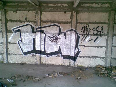 szept